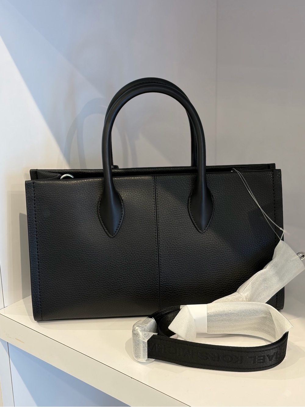 MICHAEL KORS Black Leather Logo Tote with Top Handles - Picture 3 of 11